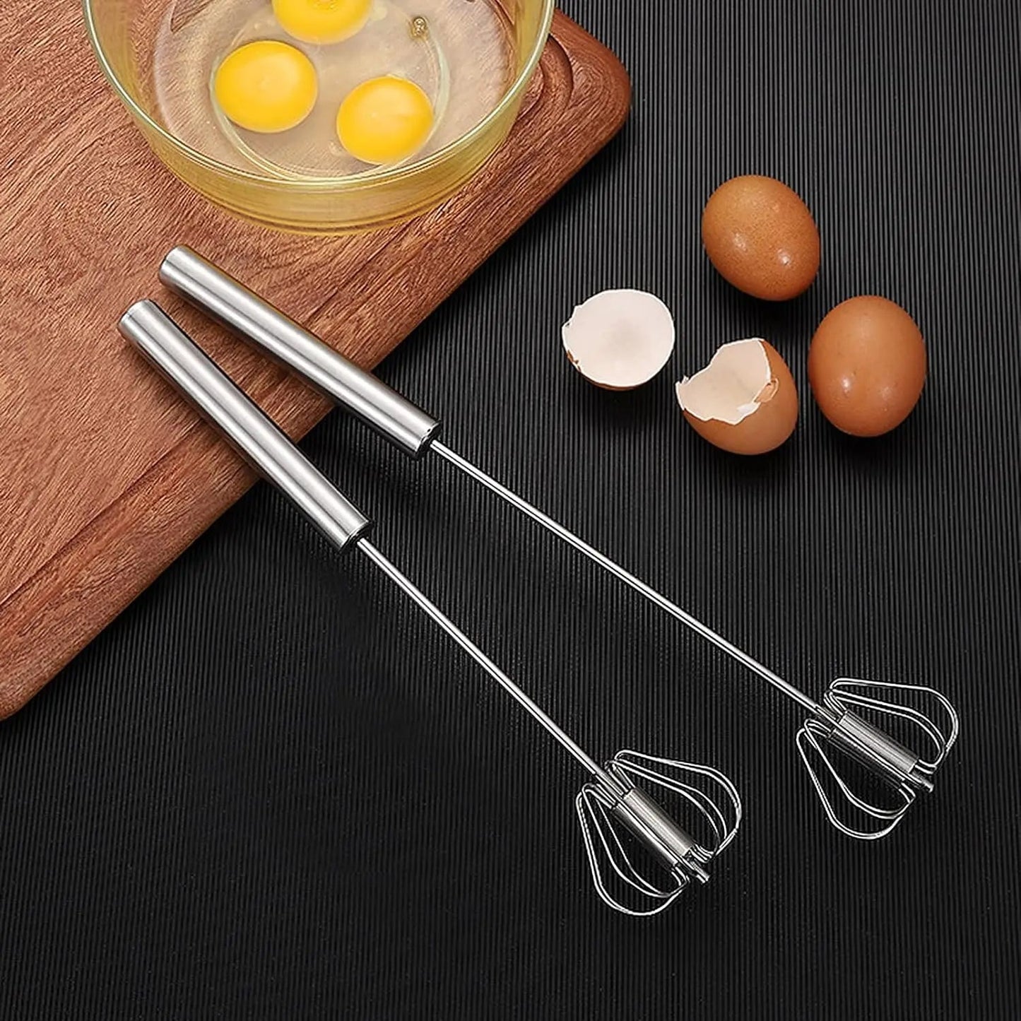 Semi-Automatic Egg Whisk
