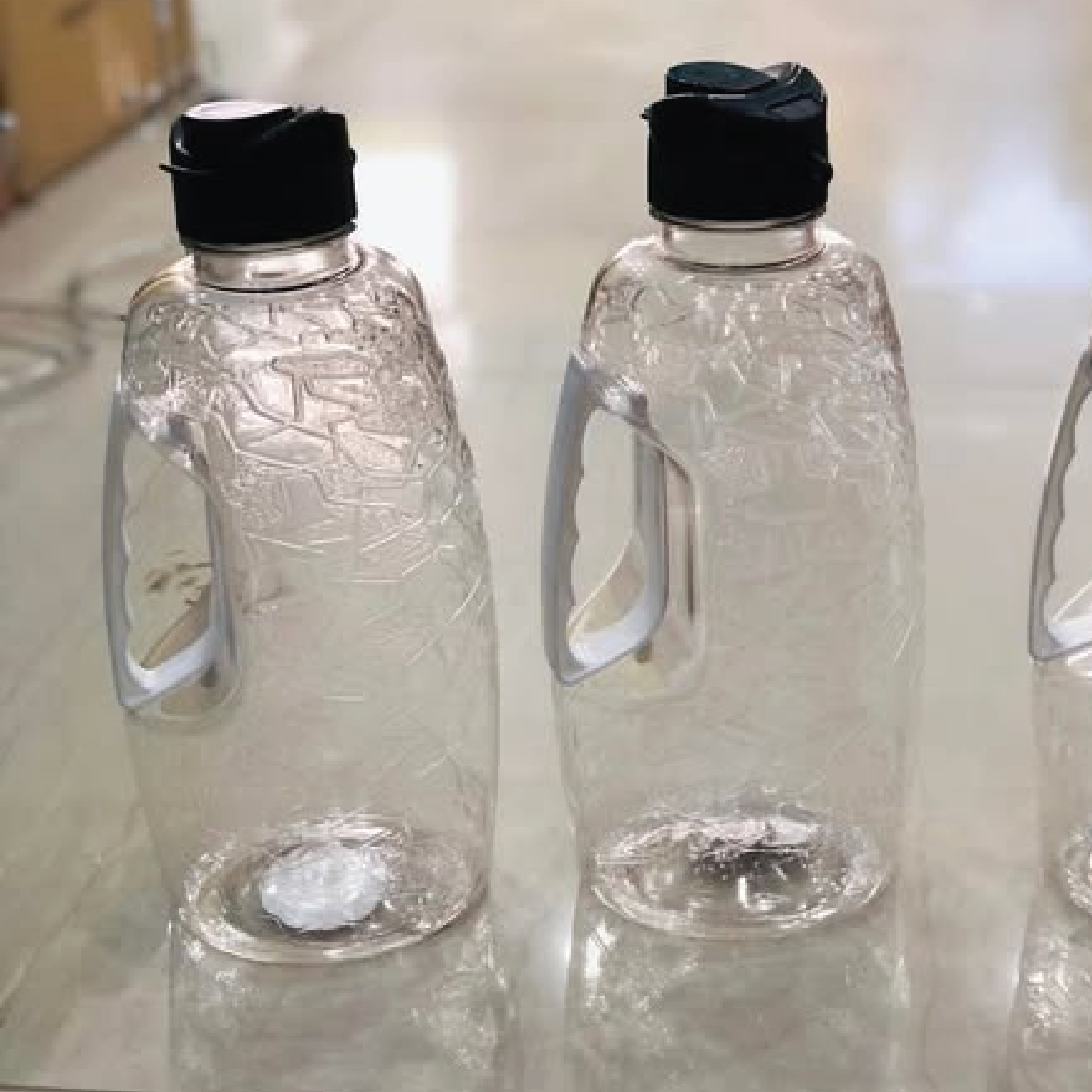 Ergonomic Clear Beverage Bottles with Handle - 1 Piece
